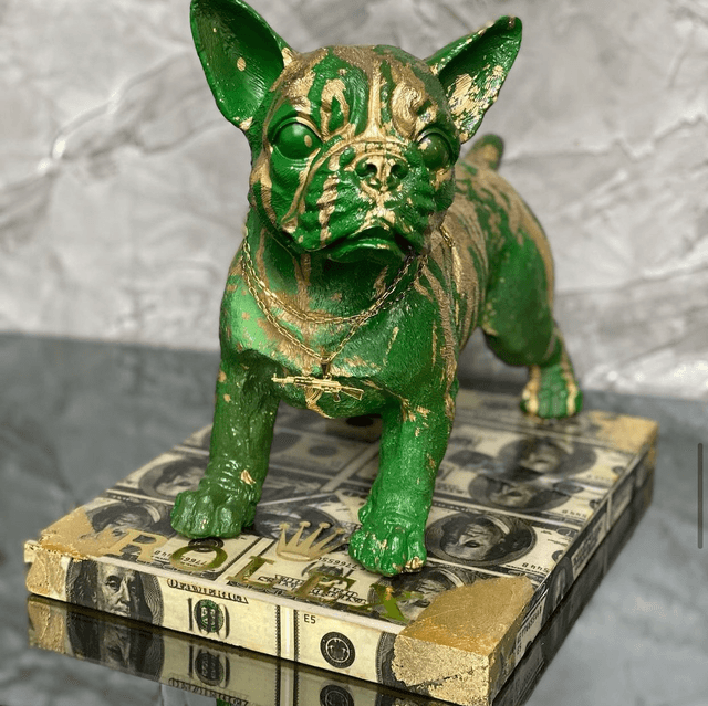 FRENCH BULLDOG 